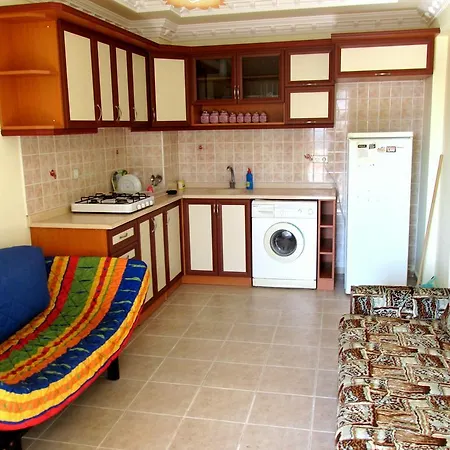 The Sea Garden Daire *